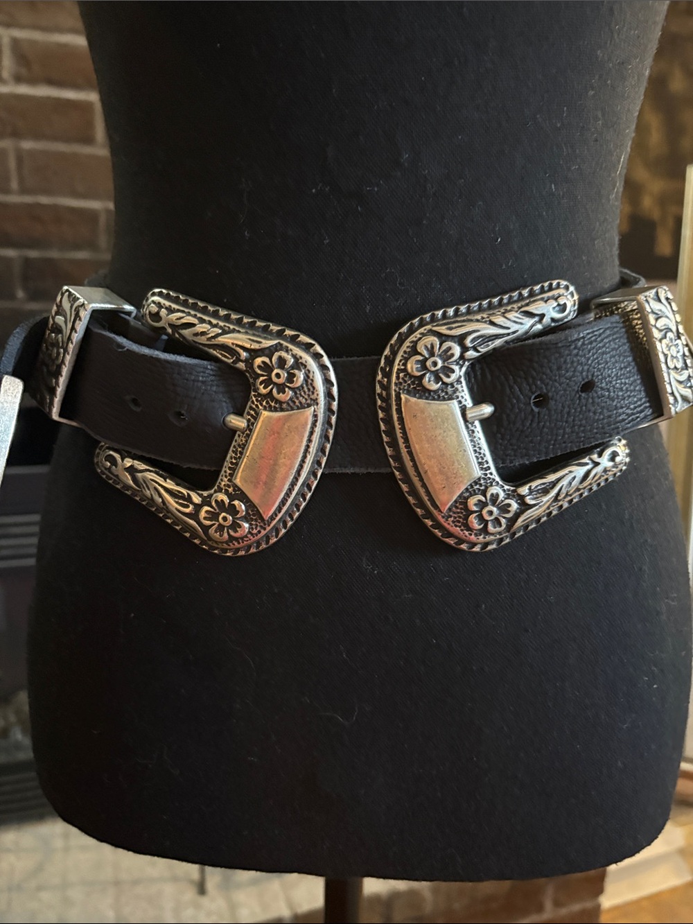 Double Buckle Floral Engraved Black Leather Waist Belt